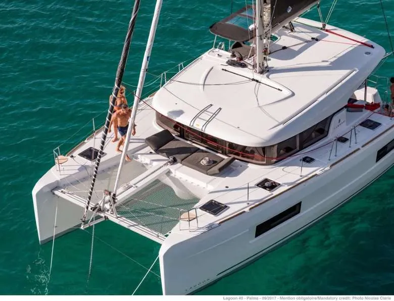 Lagoon 450 · Sotogrande — 12 mts charter yacht available in Marbella