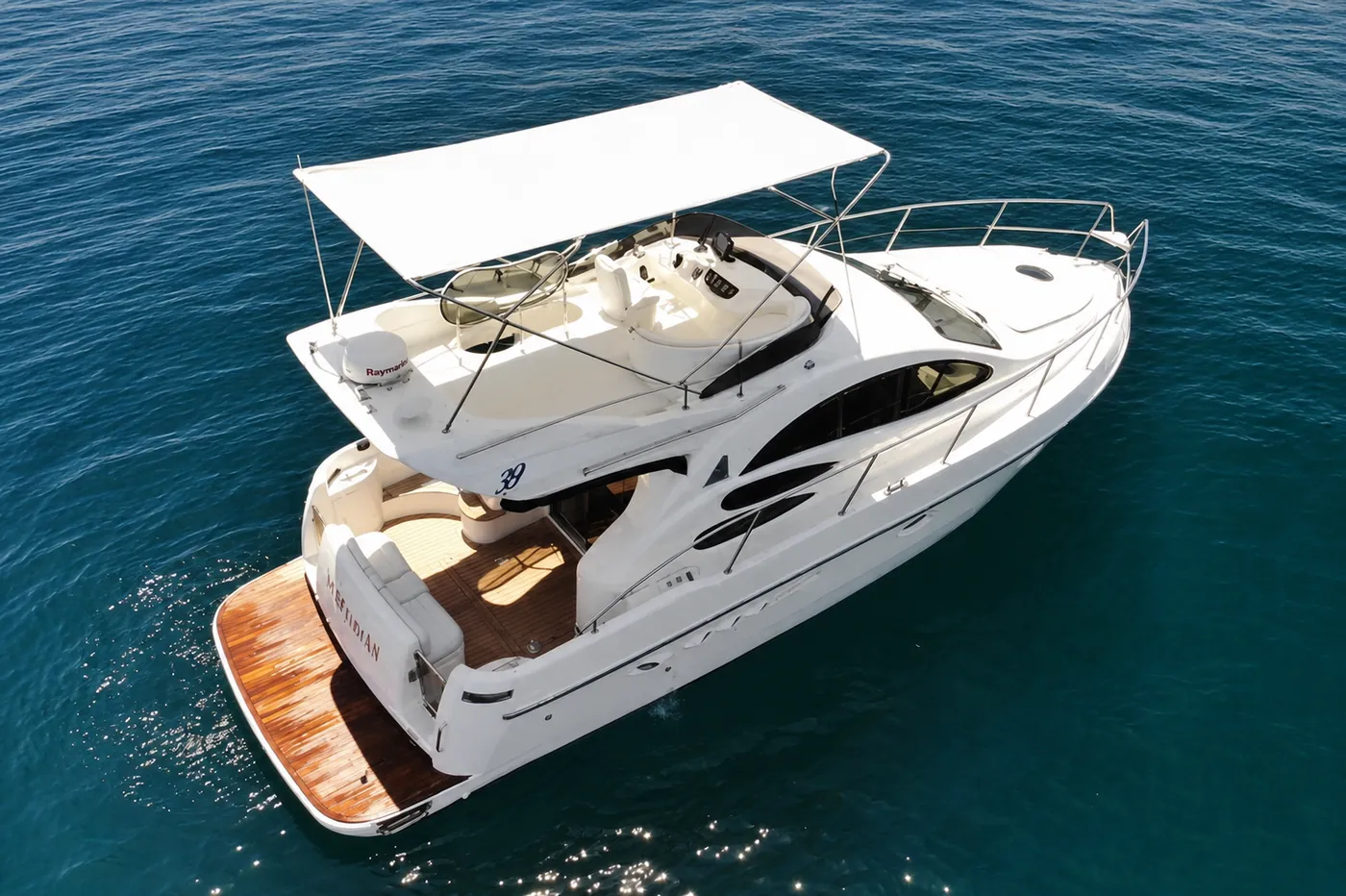 Azimut 39 — 12 mts charter yacht available in Marbella