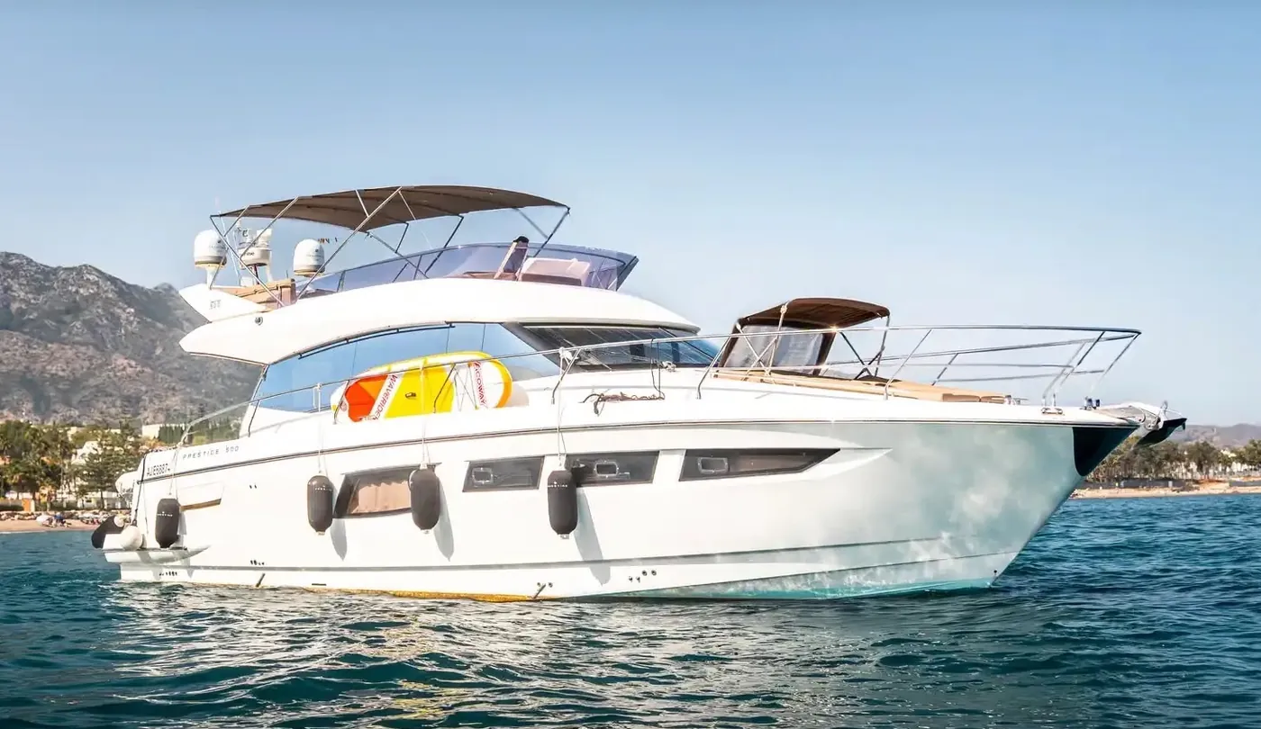 Prestige 500 Fly — 15 mts charter yacht available in Marbella